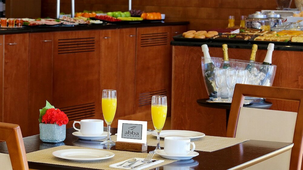 Фото Abba Burgos Hotel