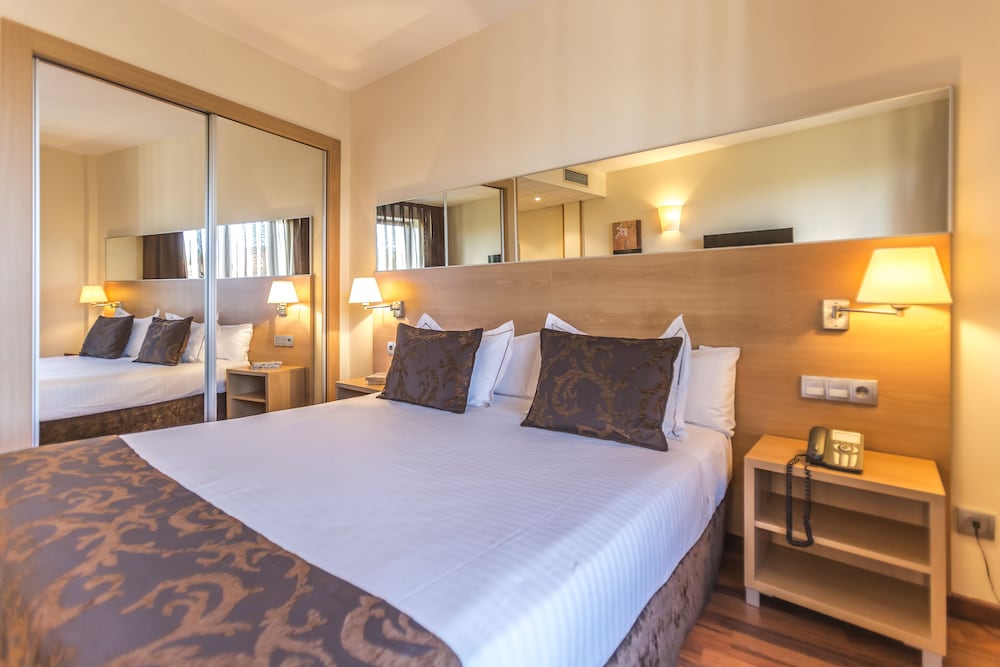 Фото Hotel Desitges