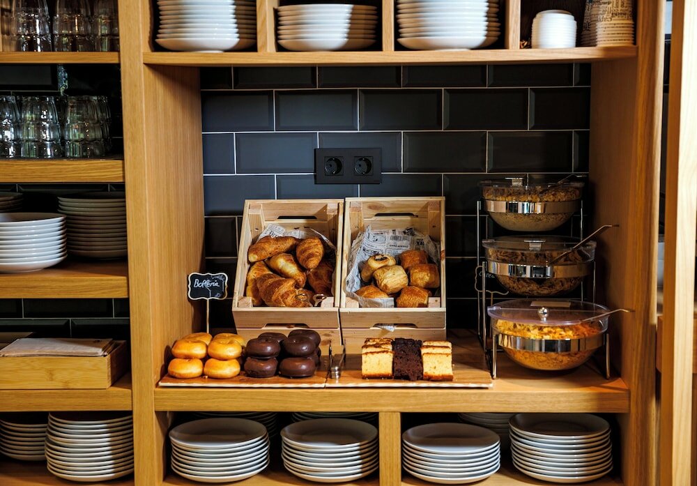 Фото Hotel Logroño Parque