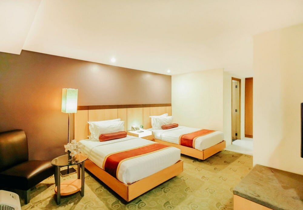 Фото Greenhills Elan Hotel Modern