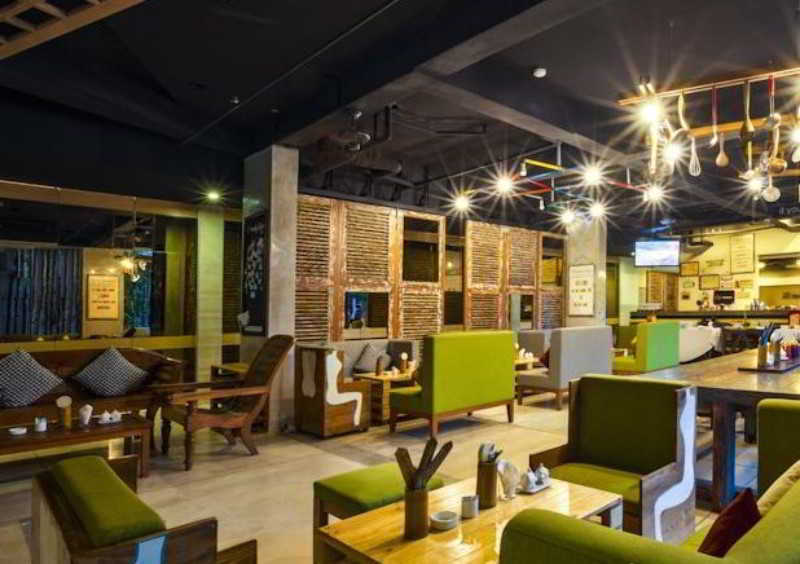 Фото Grandmas Plus Hotel Airport