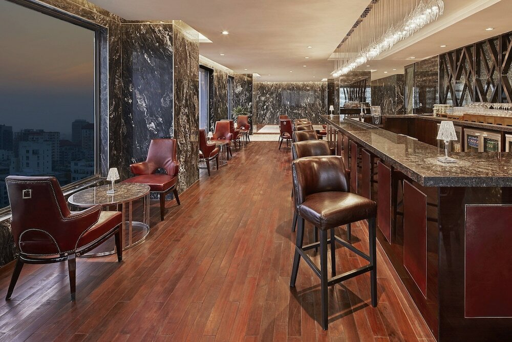 Фото Renaissance Dhaka Gulshan Hotel