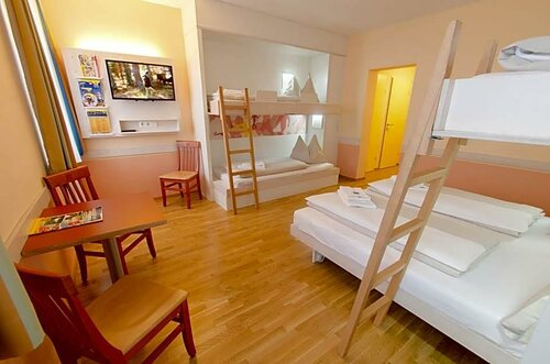 Гостиница Windy Terrace Hotel в Кокс-Базаре