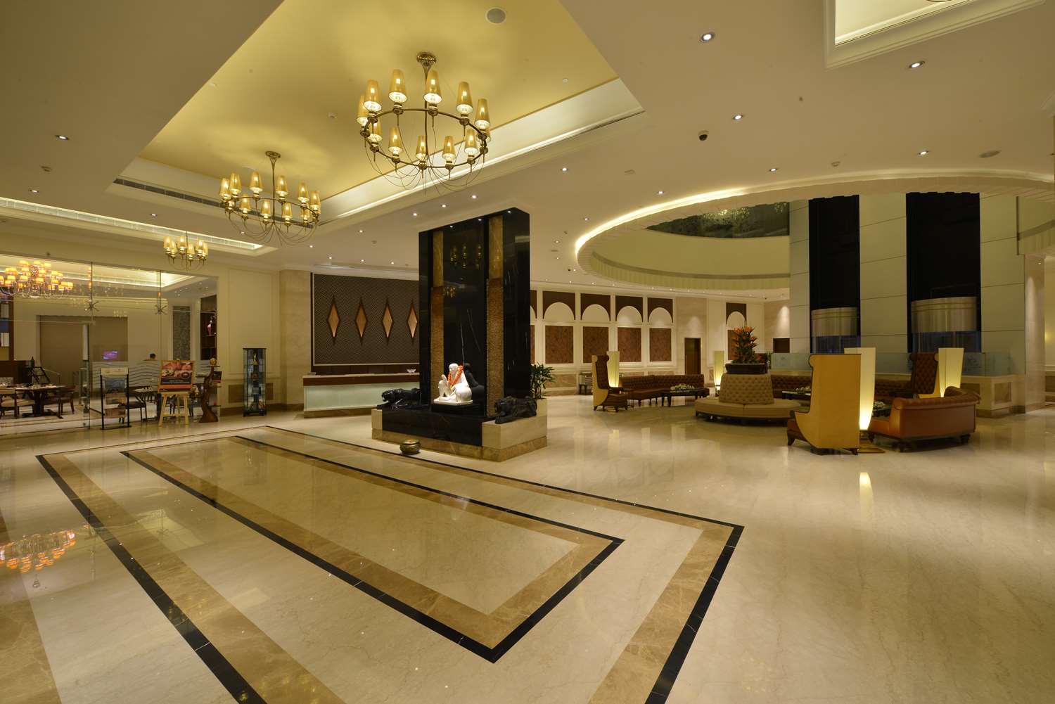Фото Ramada Plaza by Wyndham Chennai