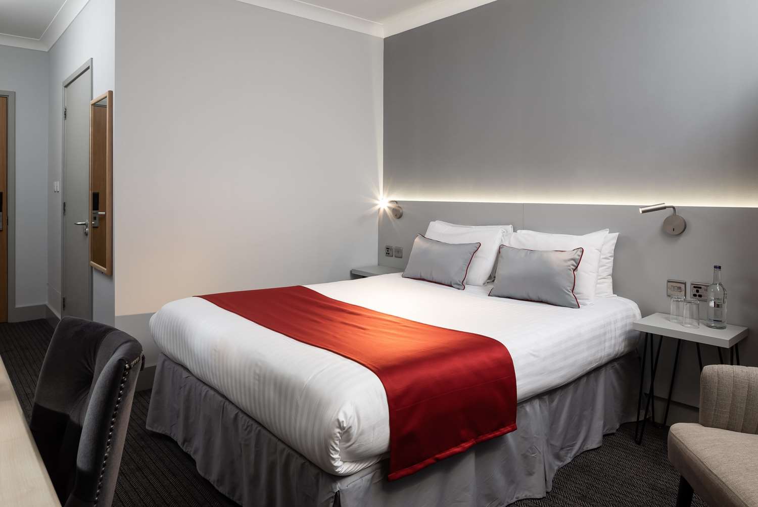 Фото Oyo Flagship London Finchley