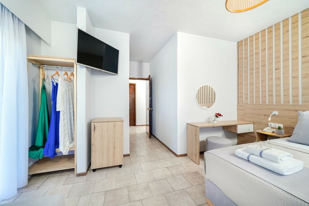 Фото Nefeli Fresh Hotel