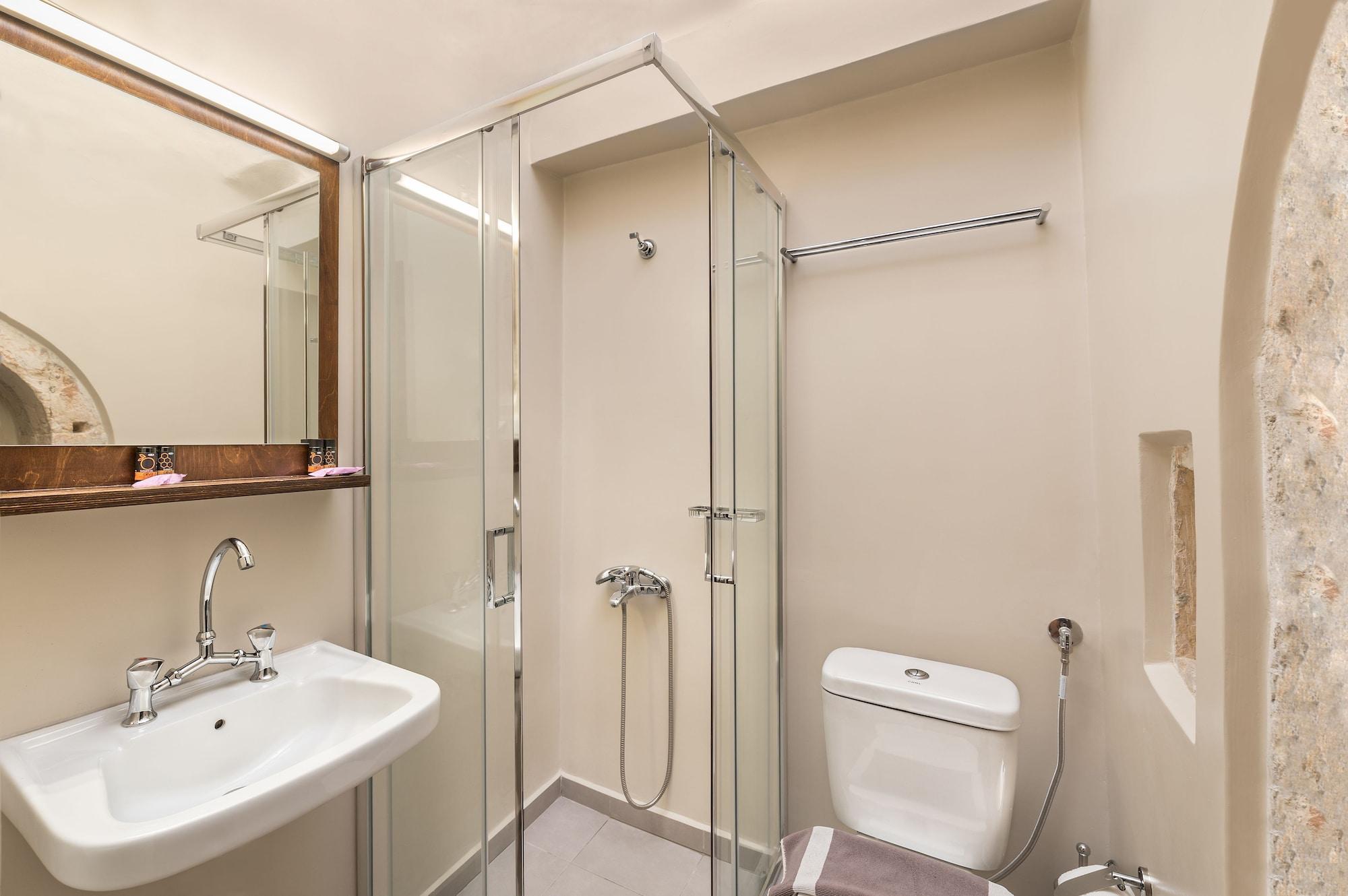 Фото Porto Antico Superior Apartments