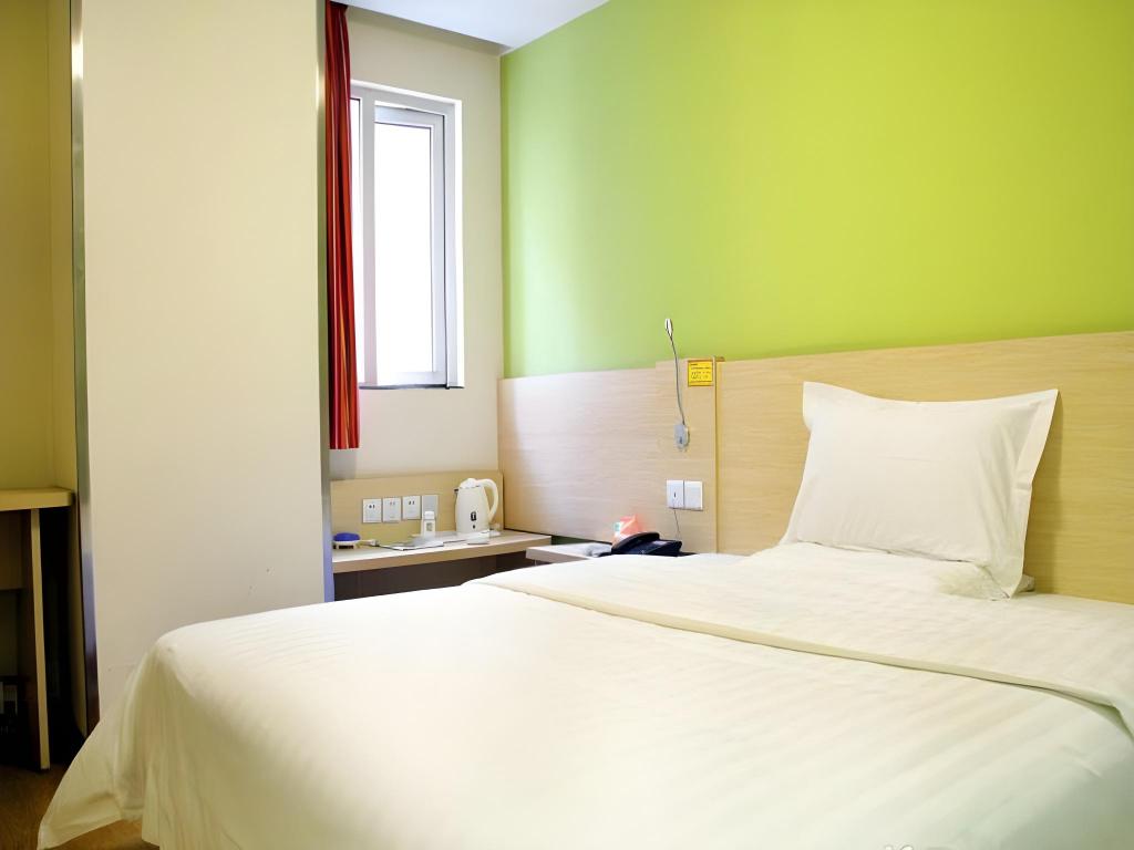 Фото 7 Days Inn Xian BeI Guan Zheng Jie Bei Shao Men Branch