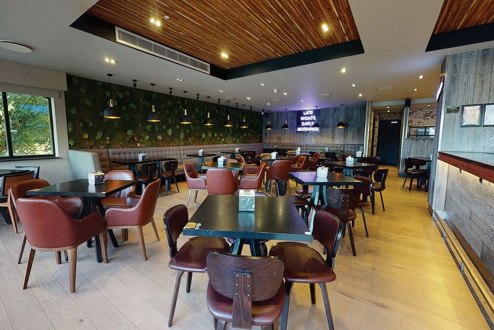 Фото Village Hotel Nottingham