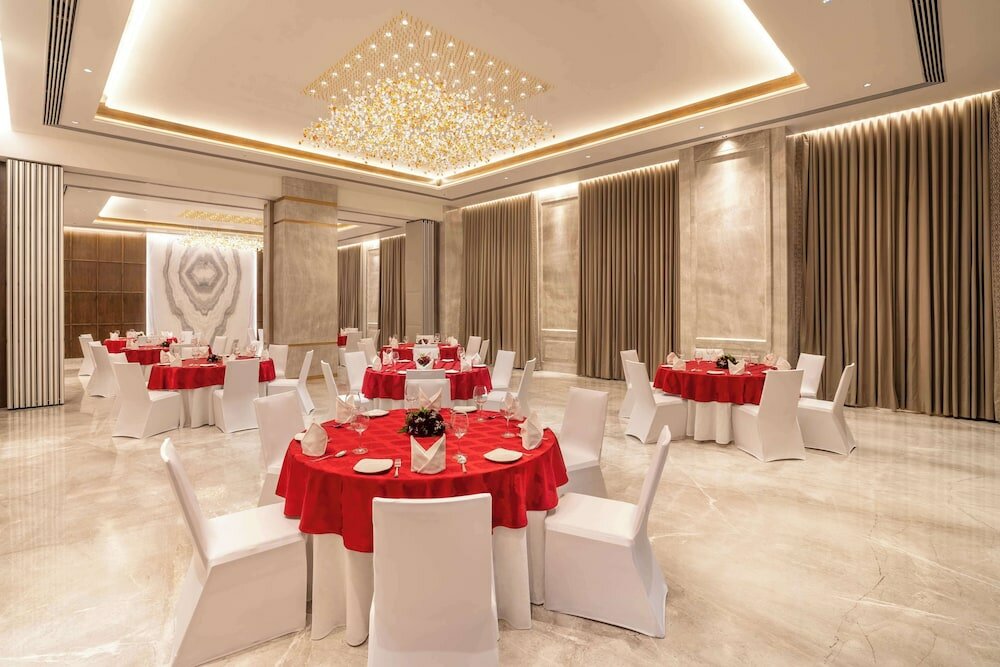 Фото Radisson Blu Hotel Chennai City Centre