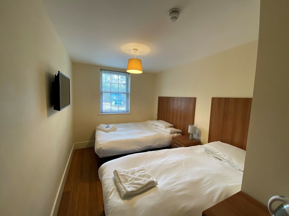 Фото Wendover Arms Hotel