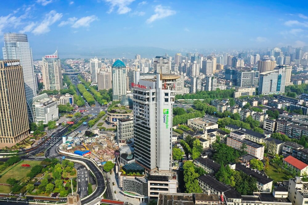 Фото Holiday Inn Express Hangzhou Westlake East