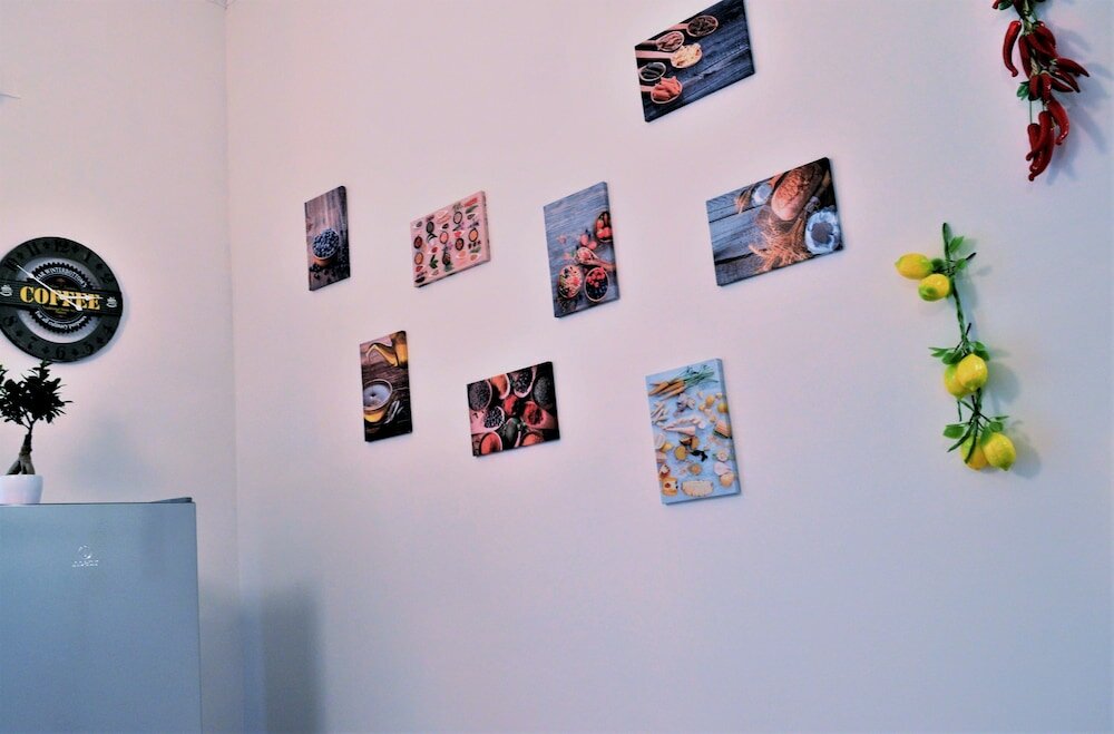 Фото Napoli Station B&b