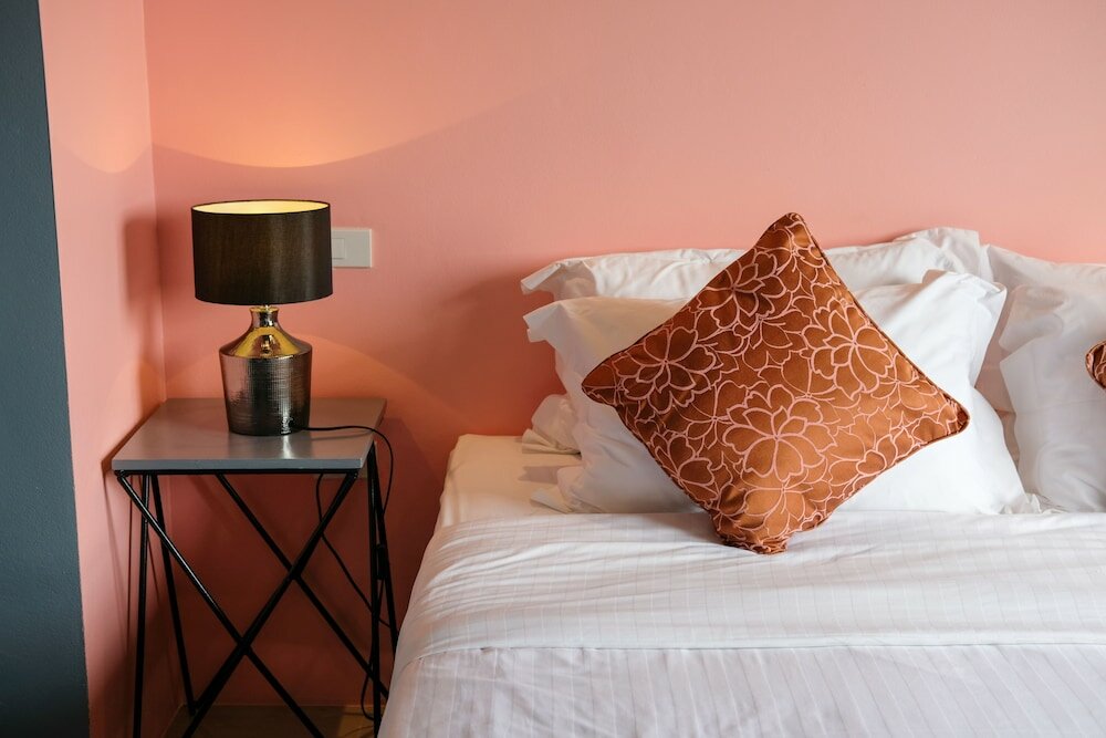 Фото H Hotel Phrasing