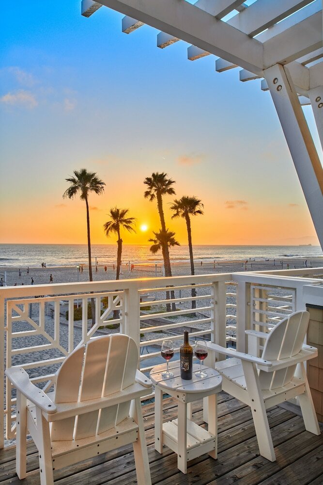 Фото Beach House Hotel at Hermosa Beach