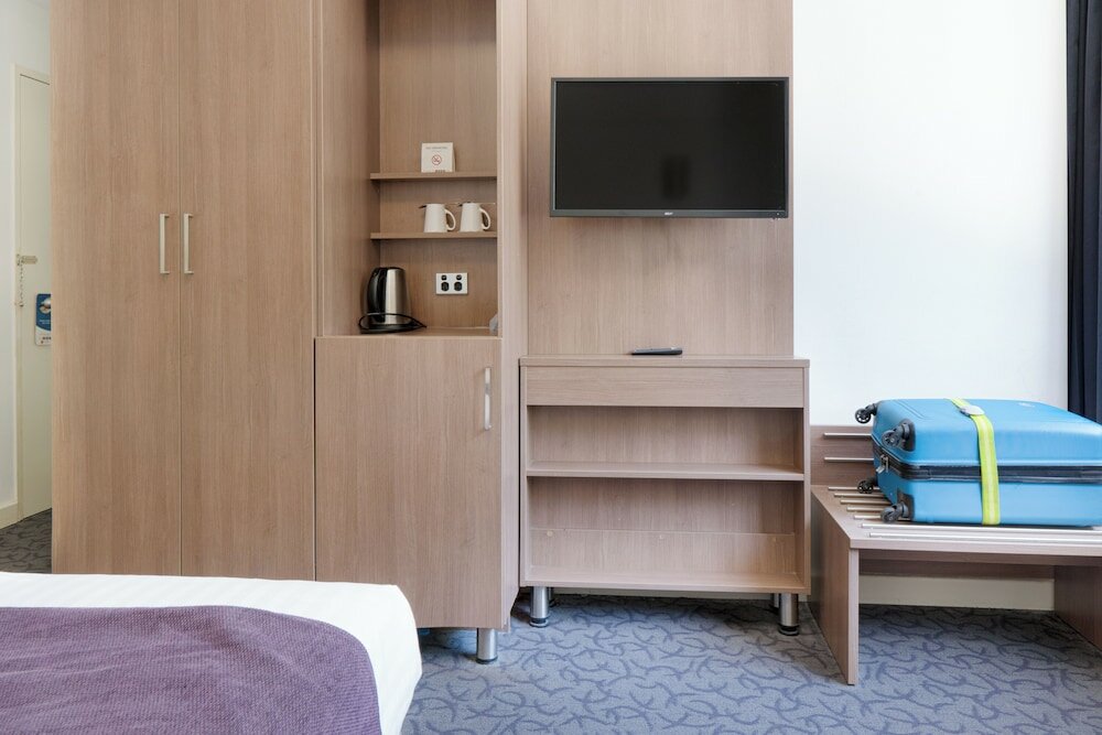 Фото Quality Hotel Ambassador Perth