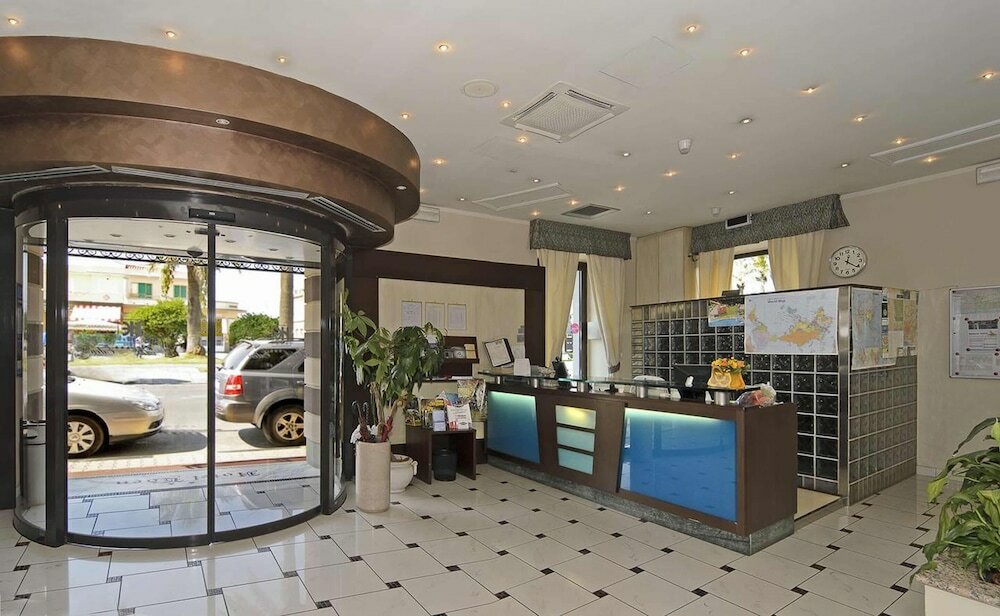 Фото Hotel Eden