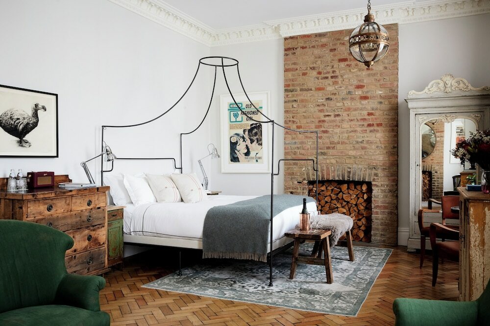 Фото Artist Residence London