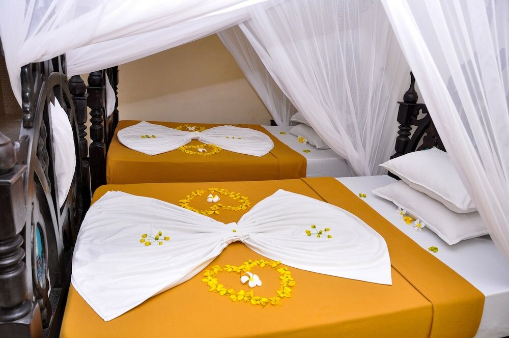 Фото Forodhani Park Hotel