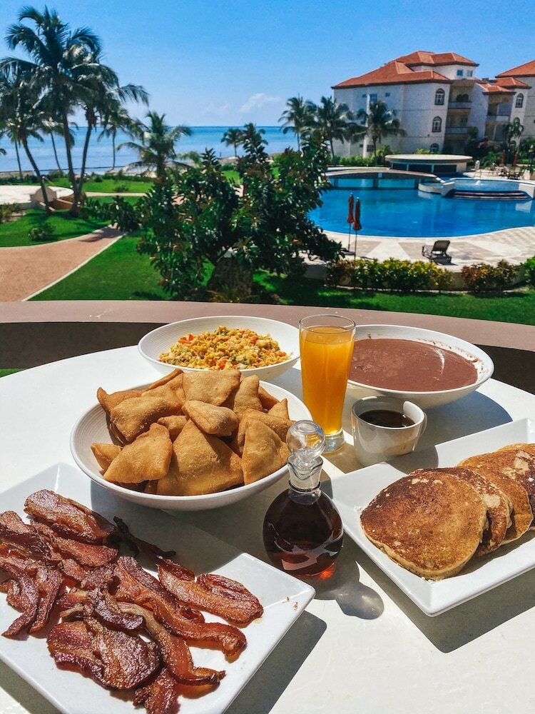 Фото Grand Caribe Belize