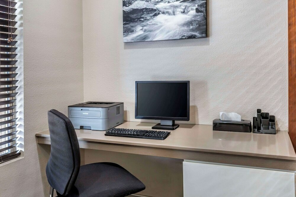 Фото Country Inn & Suites by Radisson, Mesa, Az