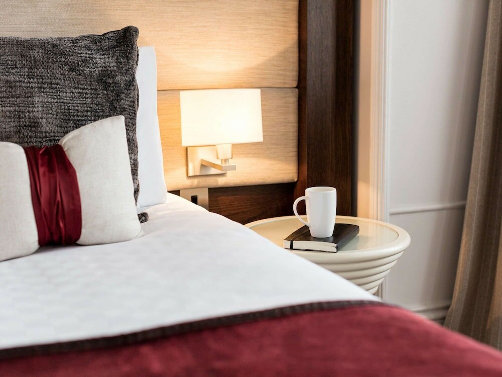 Фото Mercure Aberdeen Caledonian Hotel