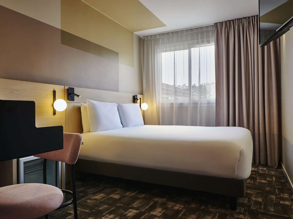 Фото Hotel Mercure Paris 15 Porte de Versailles