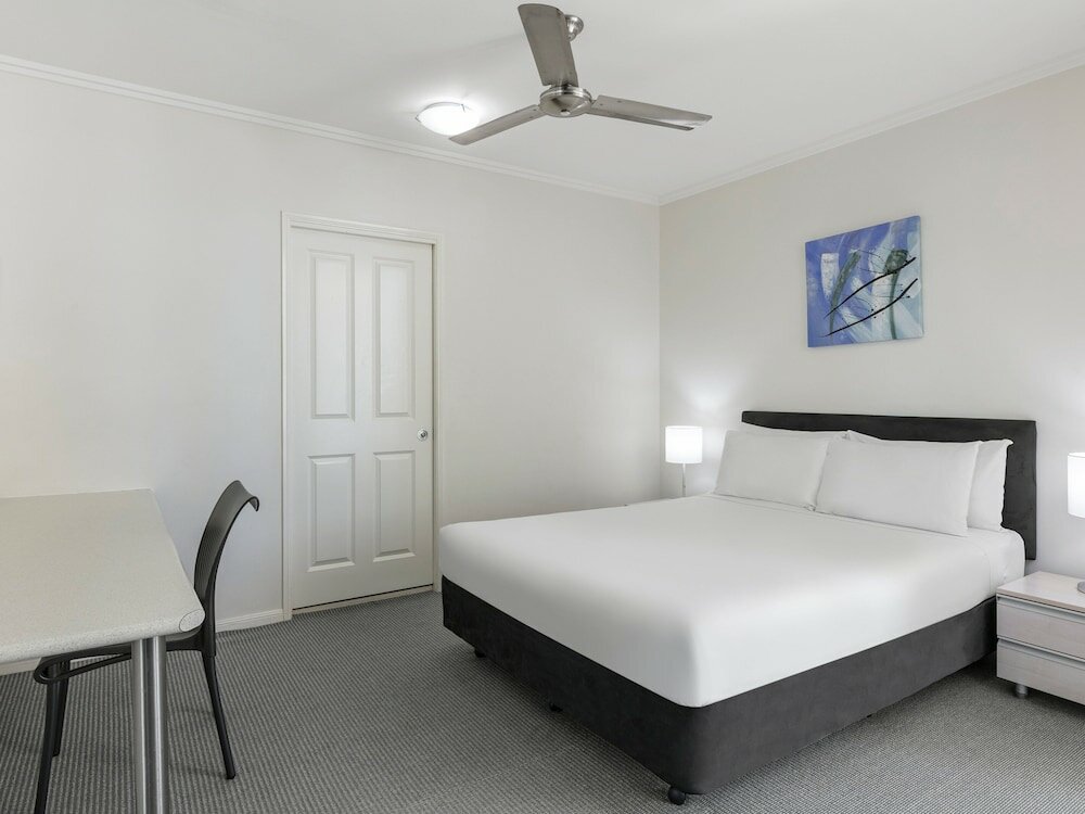 Фото Park Regis City Quays