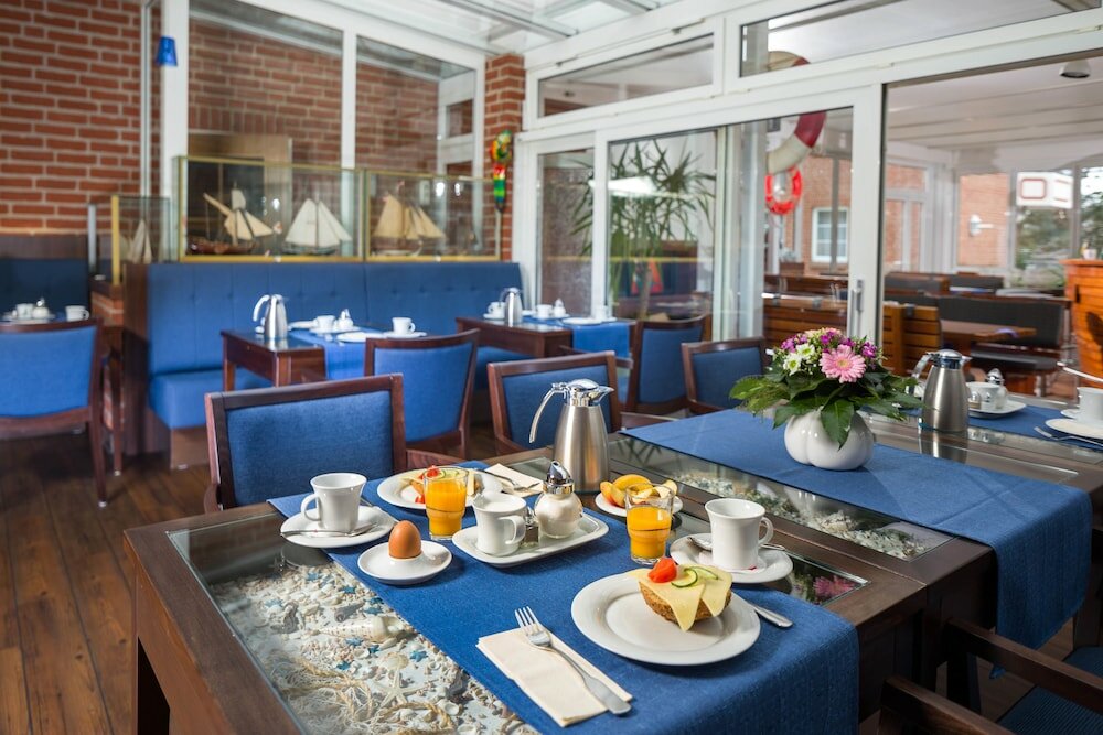 Фото Hotel Haus Seeschwalbe