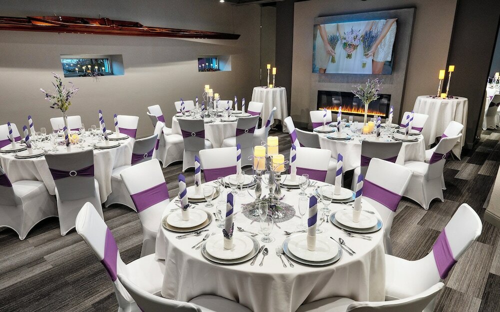 Фото Holiday Inn Manhattan at the Campus