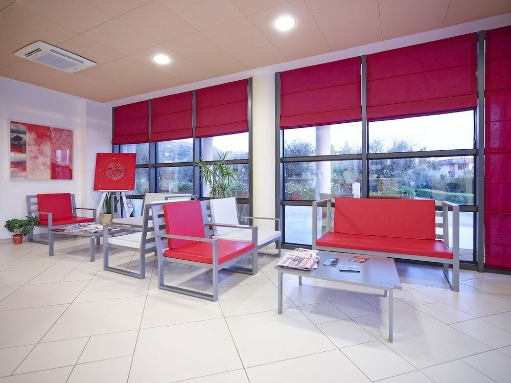 Фото Elaia Garden Hotel