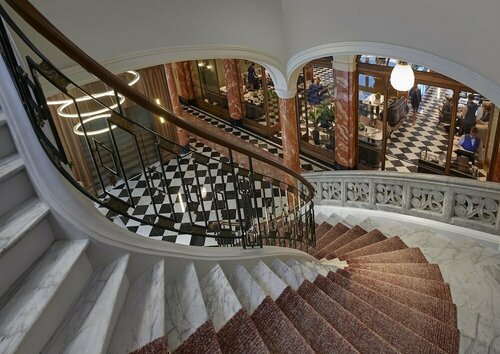 Внешний вид отеля Mandarin Oriental Palace, Luzern в Люцерне, фото 4