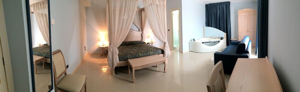 Фото Albatres Palace Hotel