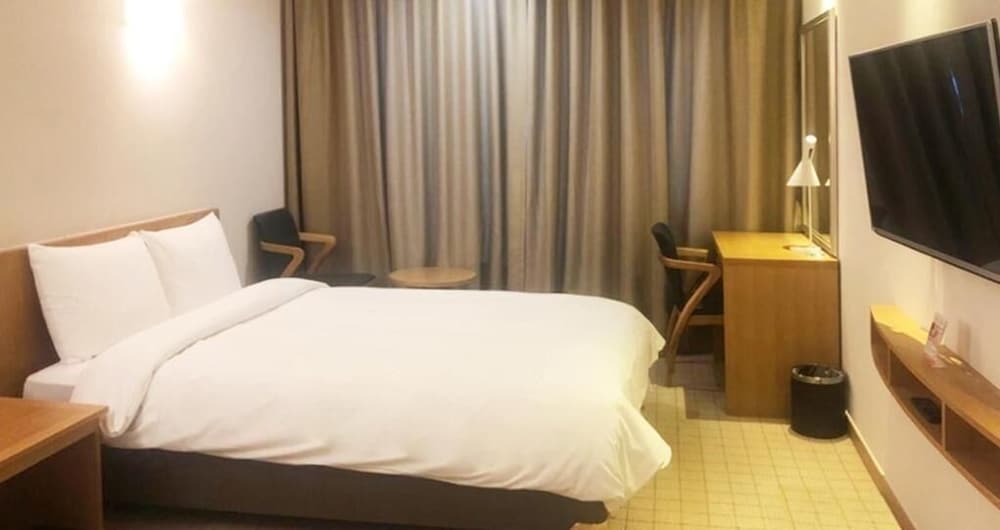 Фото Jeju Hotel the M