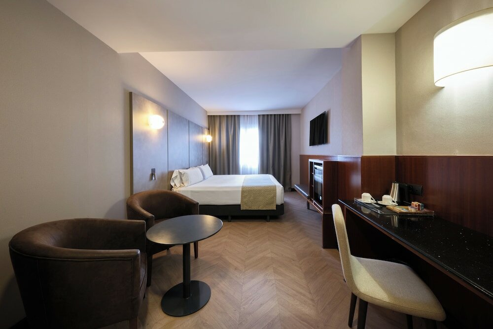 Фото Catalonia Park Putxet