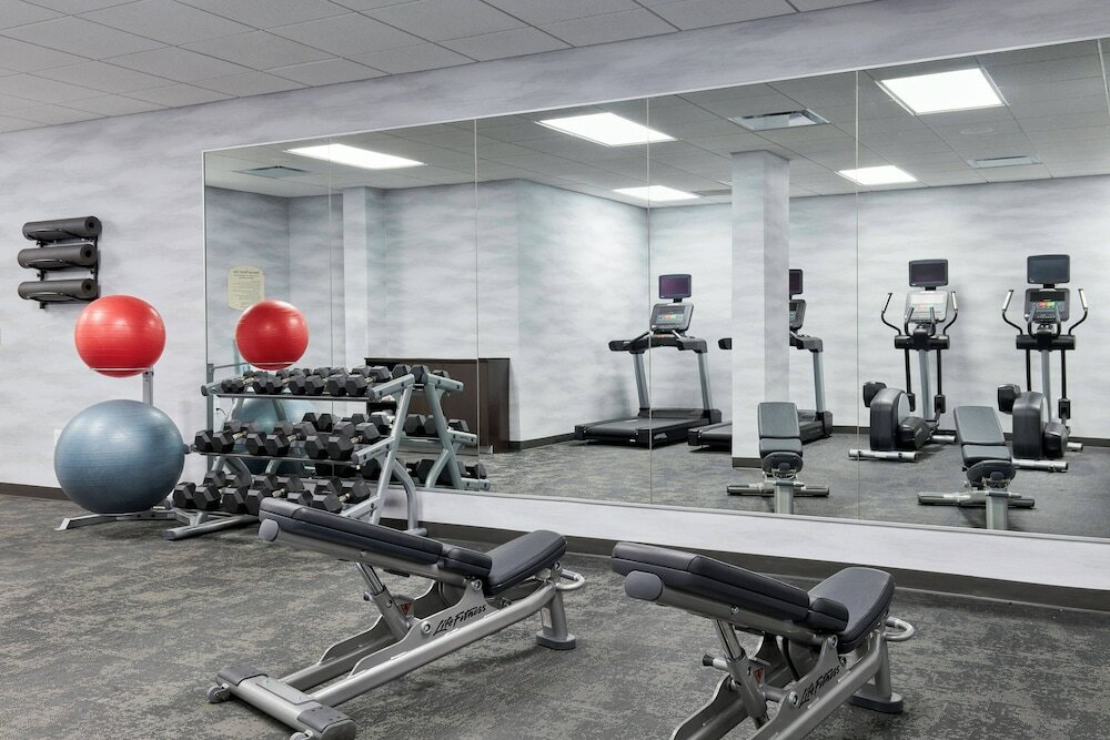 Фото Fairfield Inn & Suites by Marriott Indianapolis Downtown