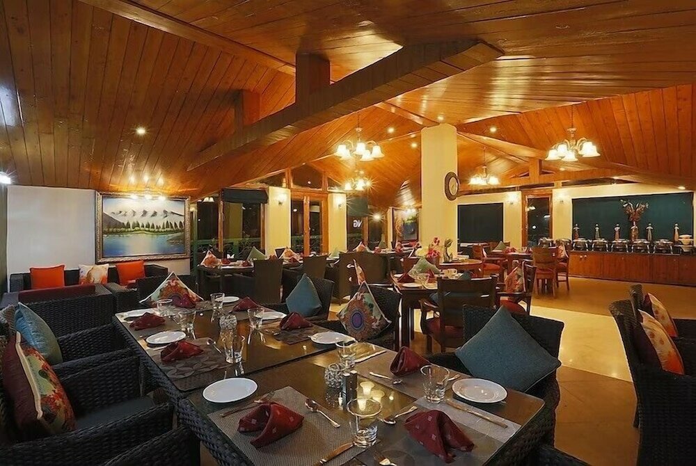 Фото Hotel Mongas