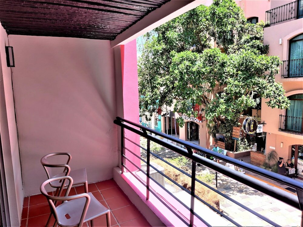 Фото Hotel Mariachi by Kavia 5th AV