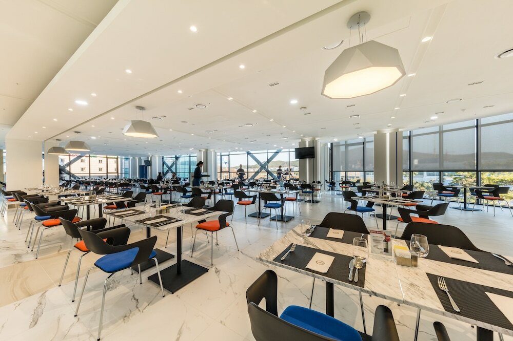 Фото Howard Johnson by Wyndham Incheon Airport