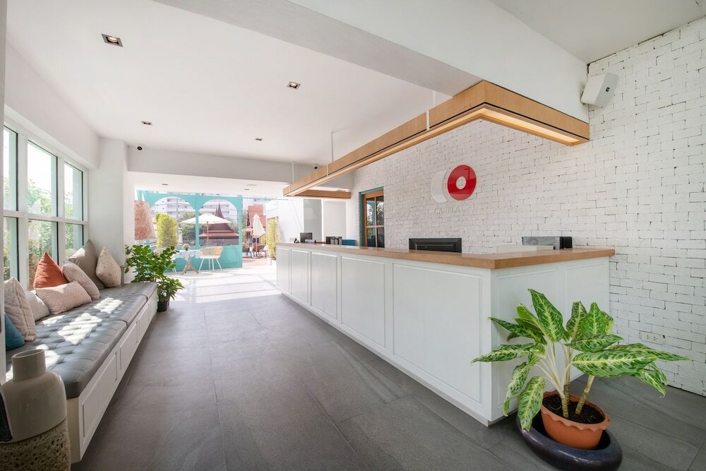 Фото Blooming Hill Boutique Suites