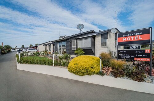 Гостиница Cedar Lodge Motel в Тимару