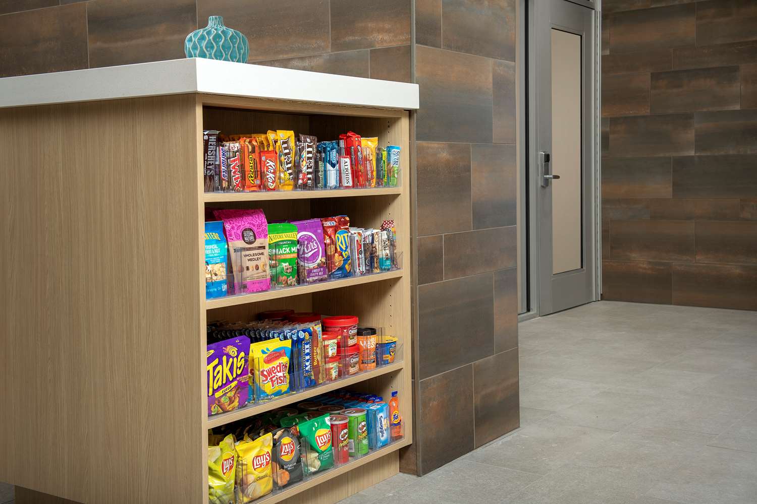 Фото Home2 Suites by Hilton Tampa Westshore Airport, Fl