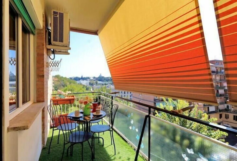 Фото Vatican View