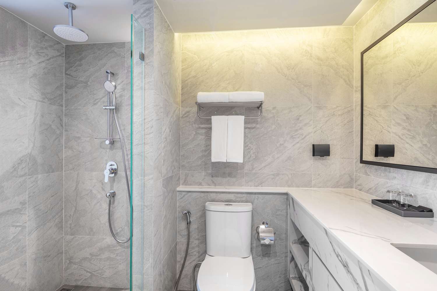 Фото Best Western Ratchada Hotel