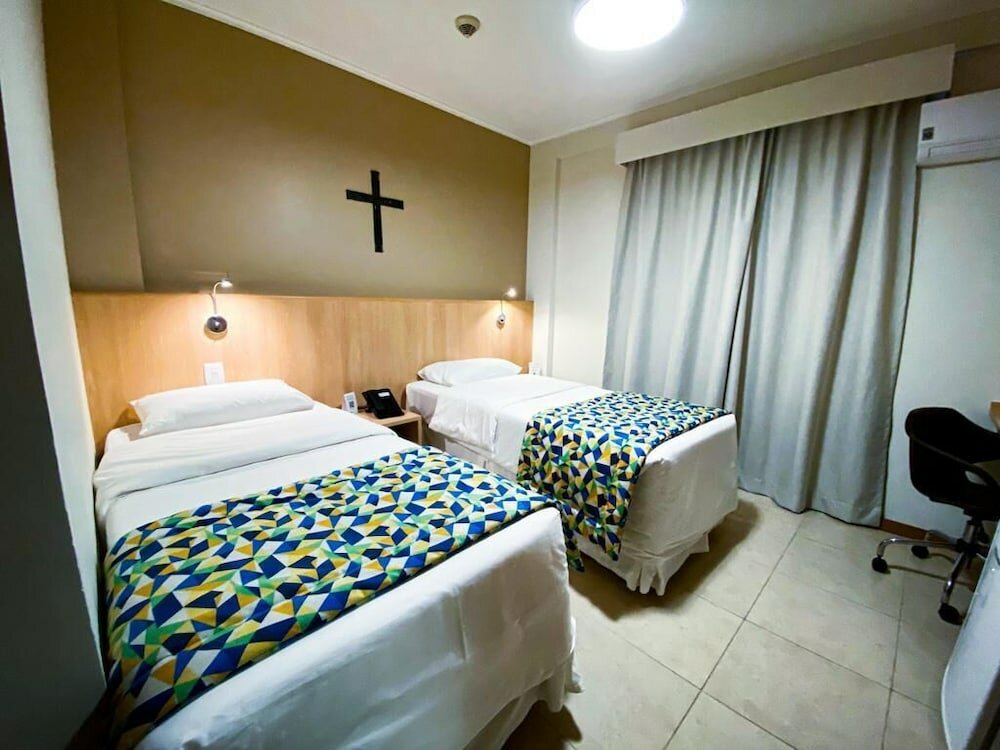 Фото Hotel Rainha dos Apóstolos