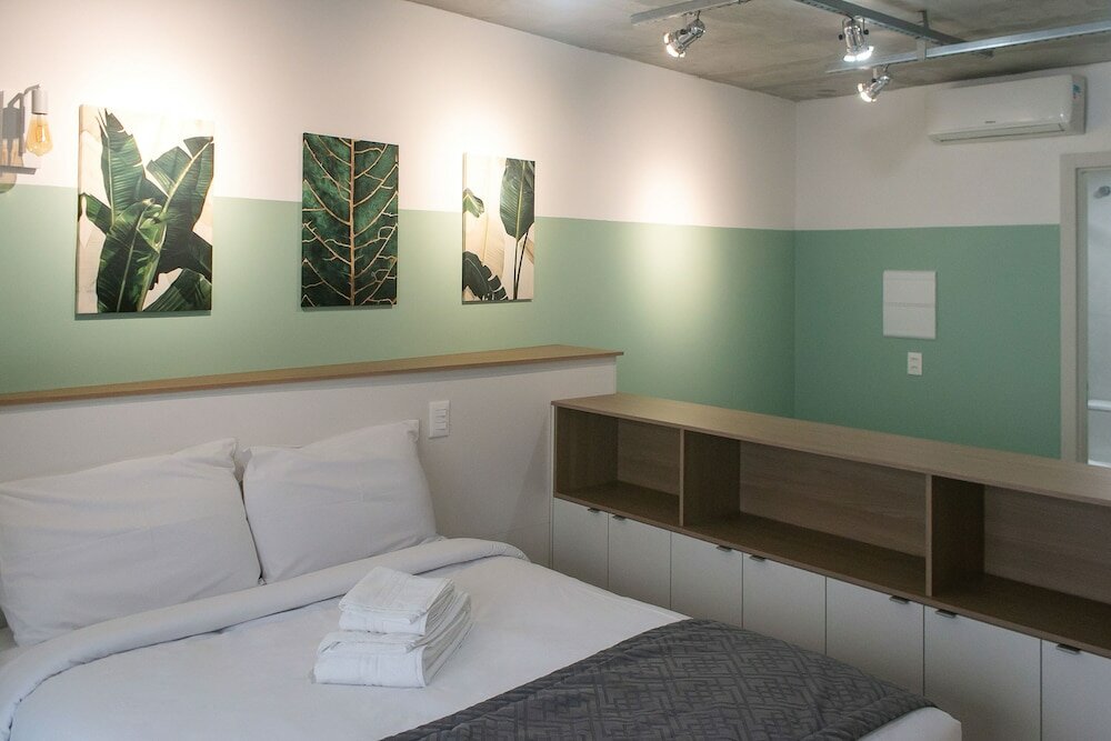 Фото Charlie Porto Alegre Praça 4