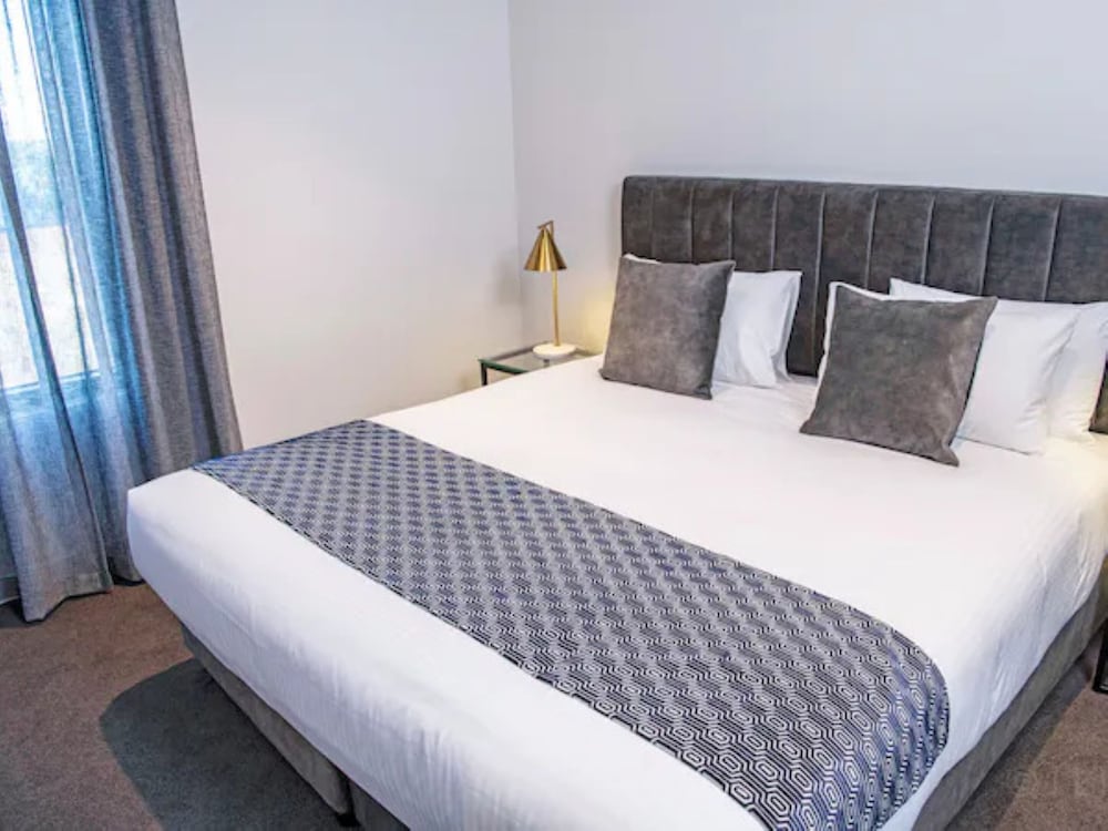 Фото One North Terrace