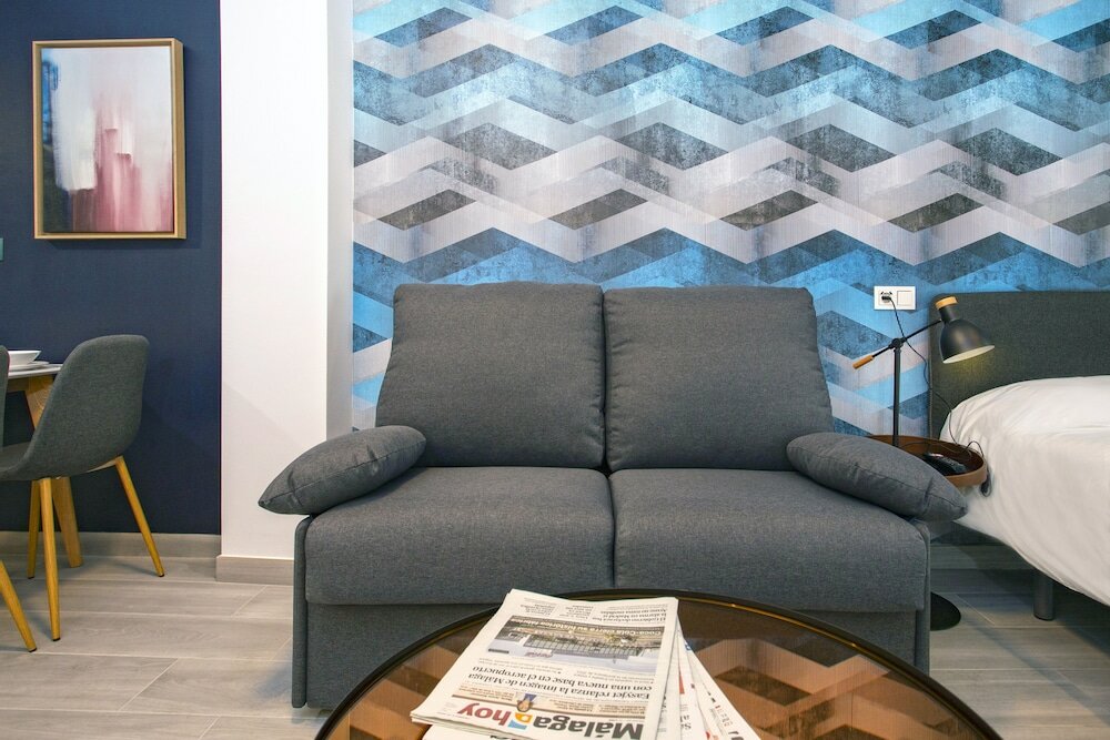 Фото Malaga Rivas 34 Suites Homes