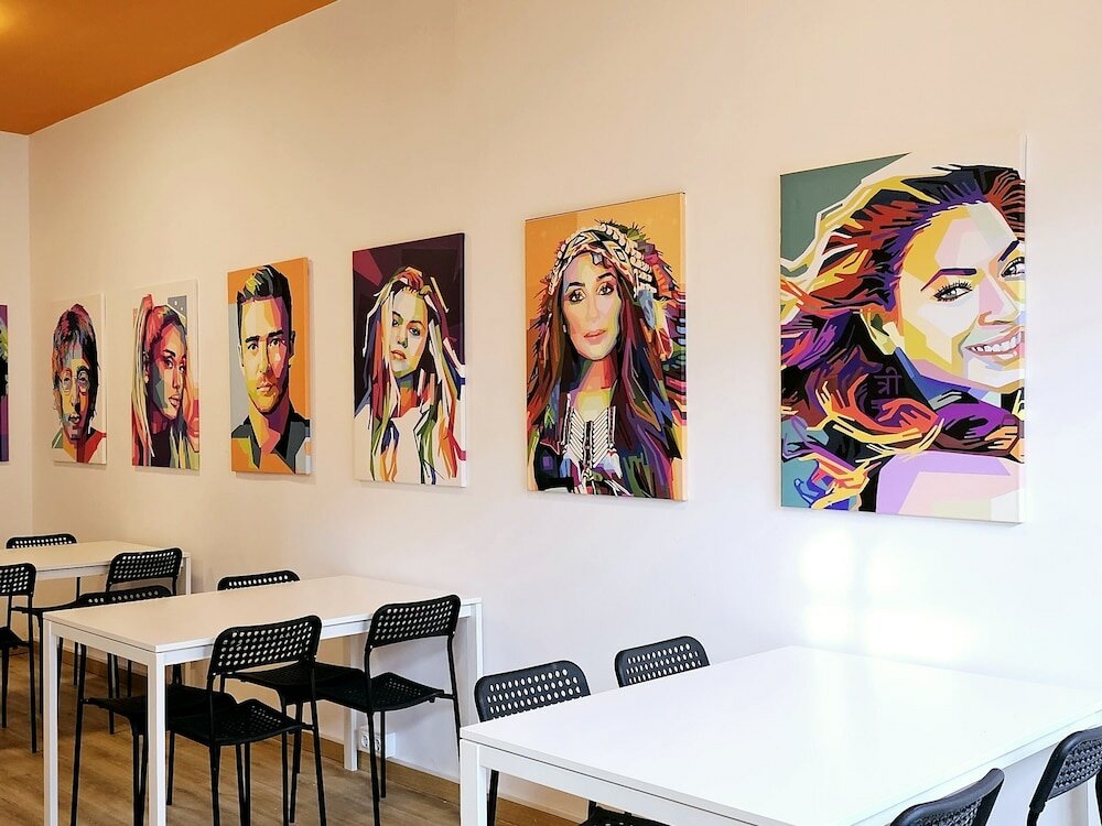 Фото Arc House Pop Art