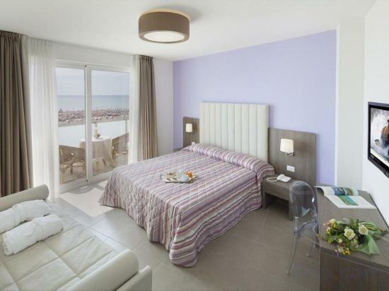 Фото Hotel Karinzia